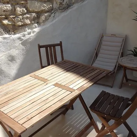 Apartment Avec Terrasse,mezzanine,patangarles *